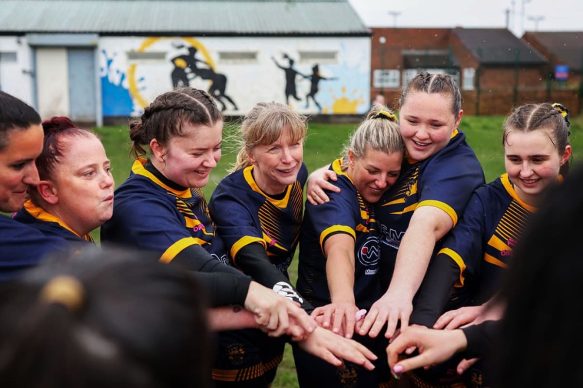 Rugby Photos Inspire Graduate's Career in Sports Photography - Image 3
