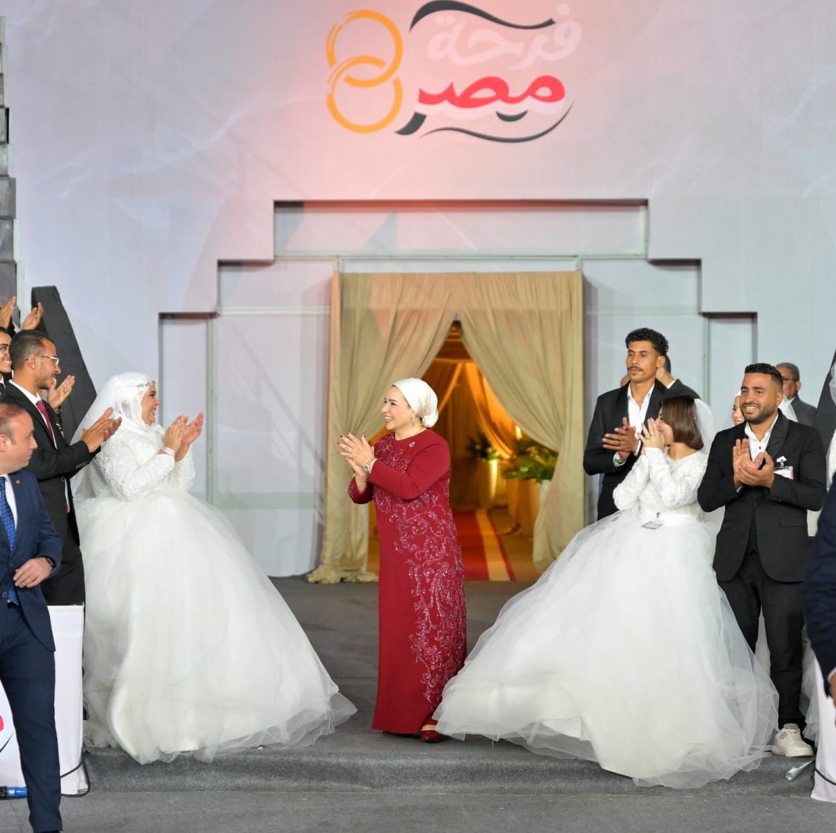 Egypt Celebrates 1,000 Couples in Mass Wedding Initiative