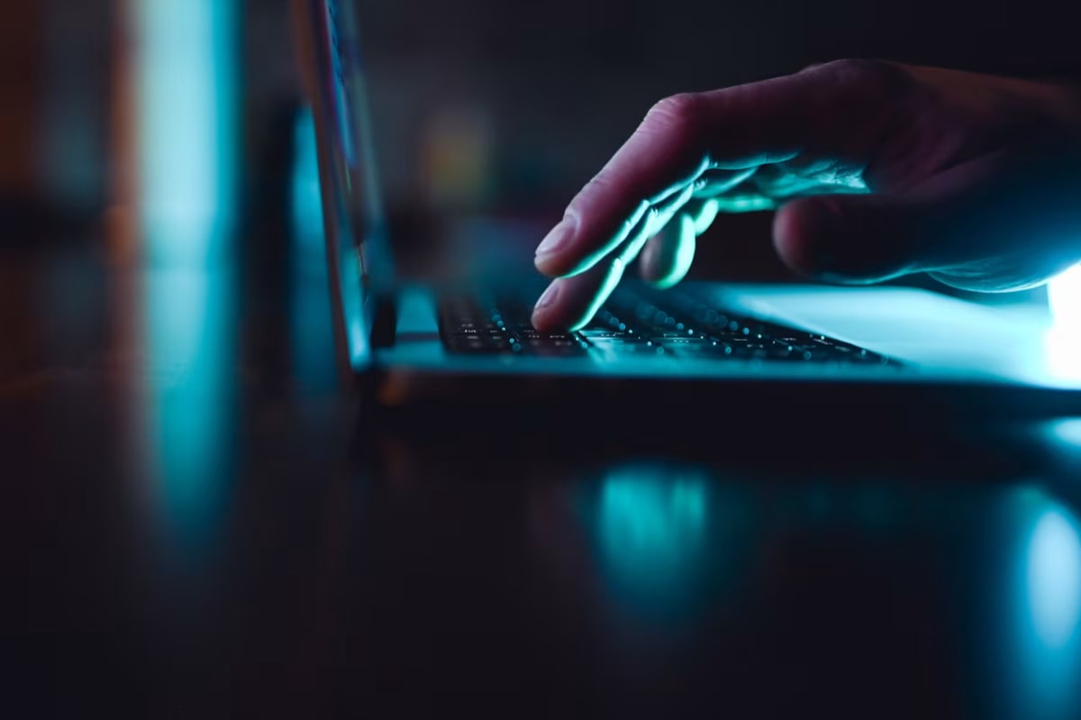 Tech Giants Build AI That Does Your Computer Work for You