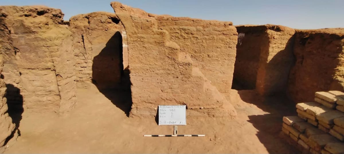 Intact 1,600-Year-Old City Discovered in Egypt's Desert