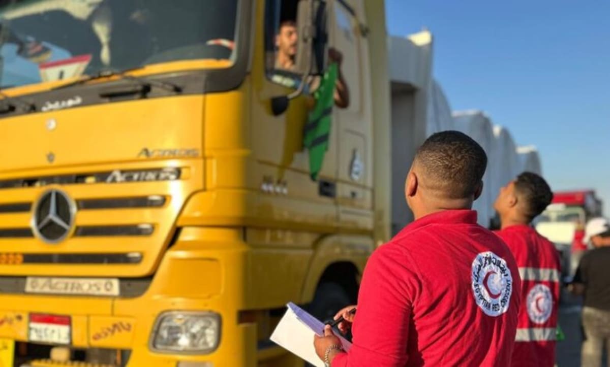 Egypt Sends 225th Aid Convoy to Gaza - Image 2