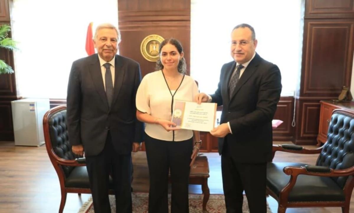 Medical Student Honored for Rushing to Help Fire Victims - Image 2
