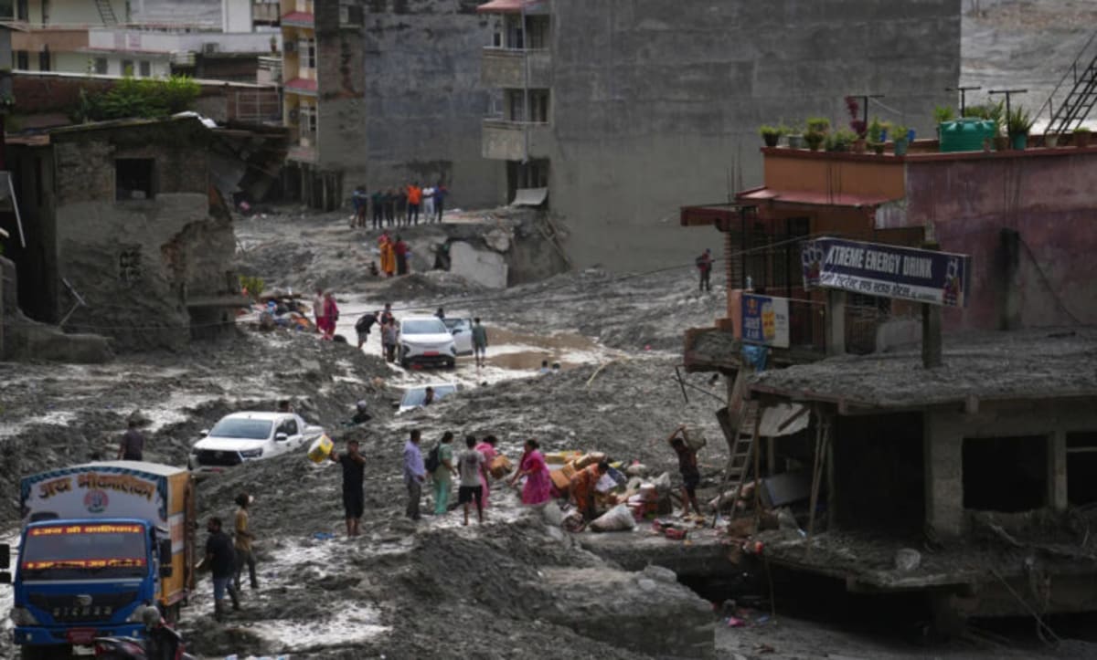 Save the Children Plans Long-Term Nepal Rebuild - Image 2