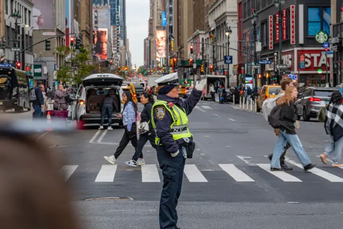 NYC Expands Worker Scholarships to Include Undergrad Degrees - Image 3