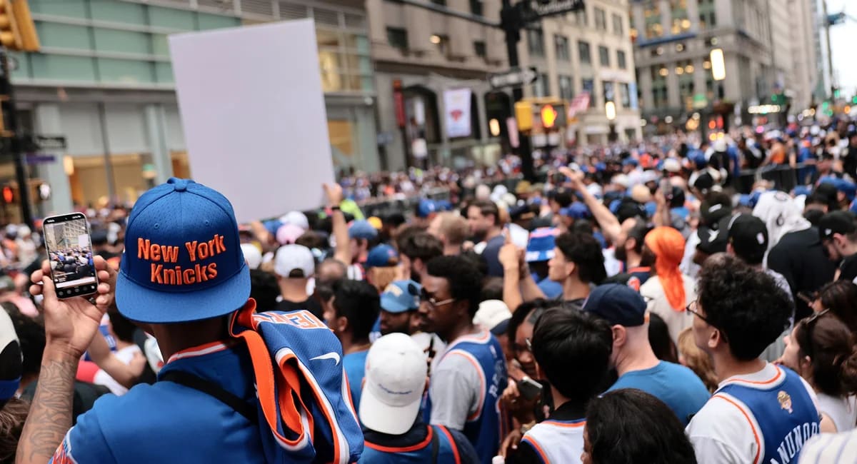2 Million Celebrate Knicks Win Peacefully in NYC
