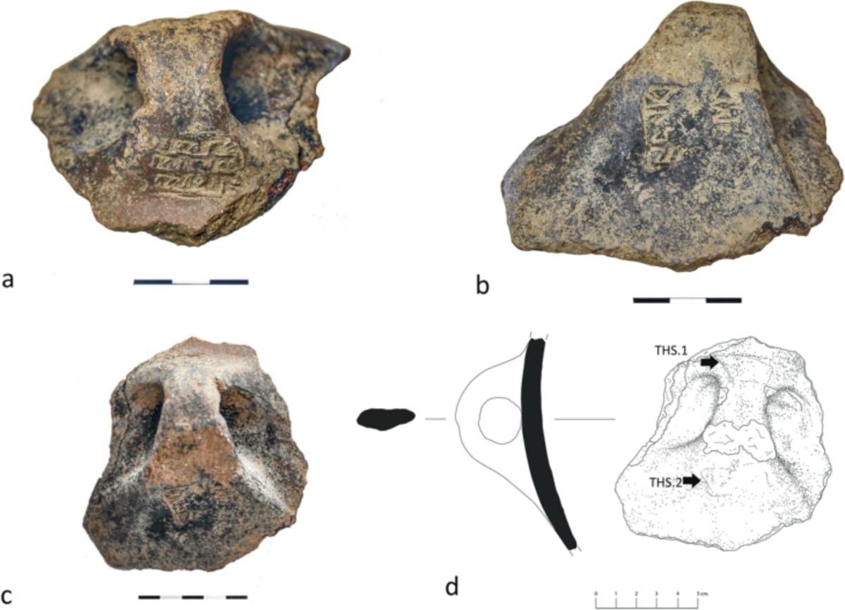 2,300-Year-Old Boot Preserved Perfectly in Ice Reveals Ancient Art - Image 2