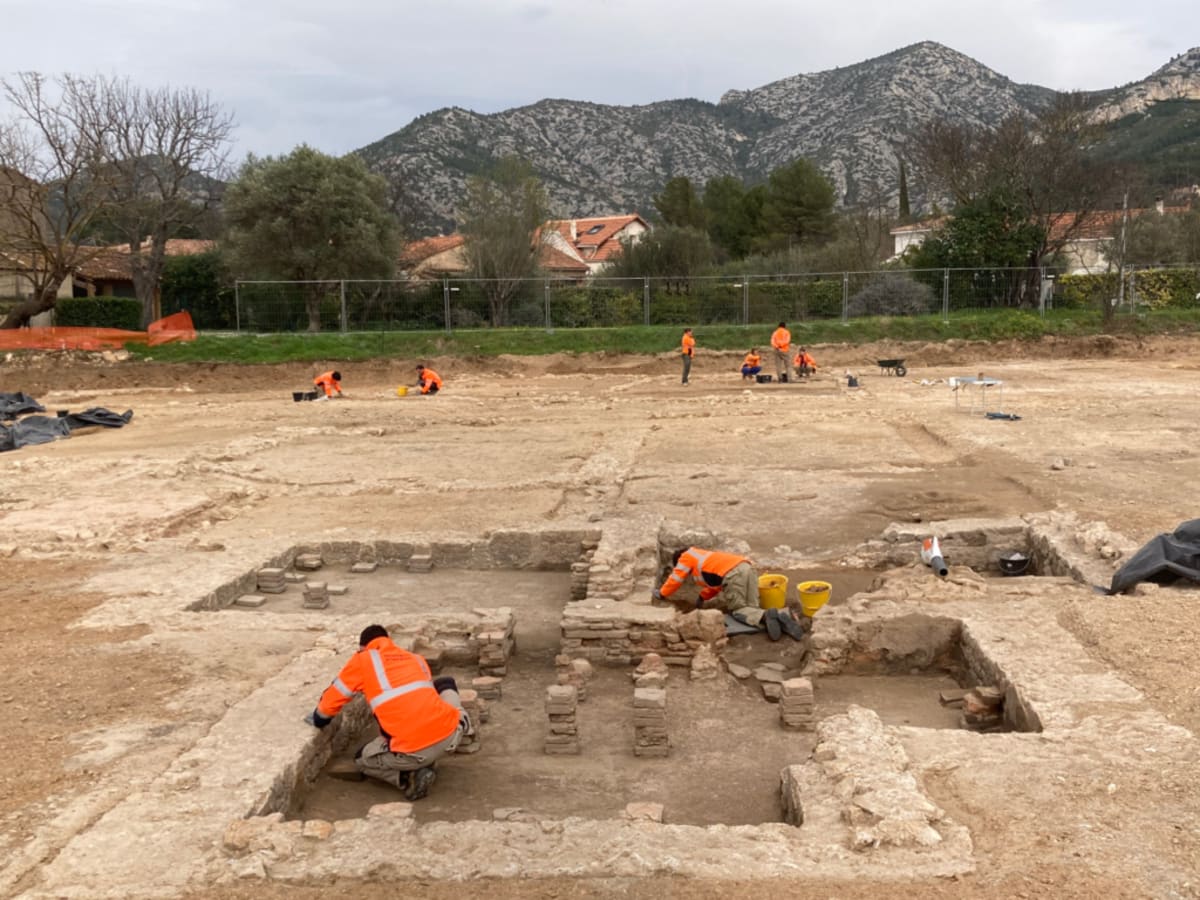 Ancient Roman Road Uncovered Near Marseille - Image 4
