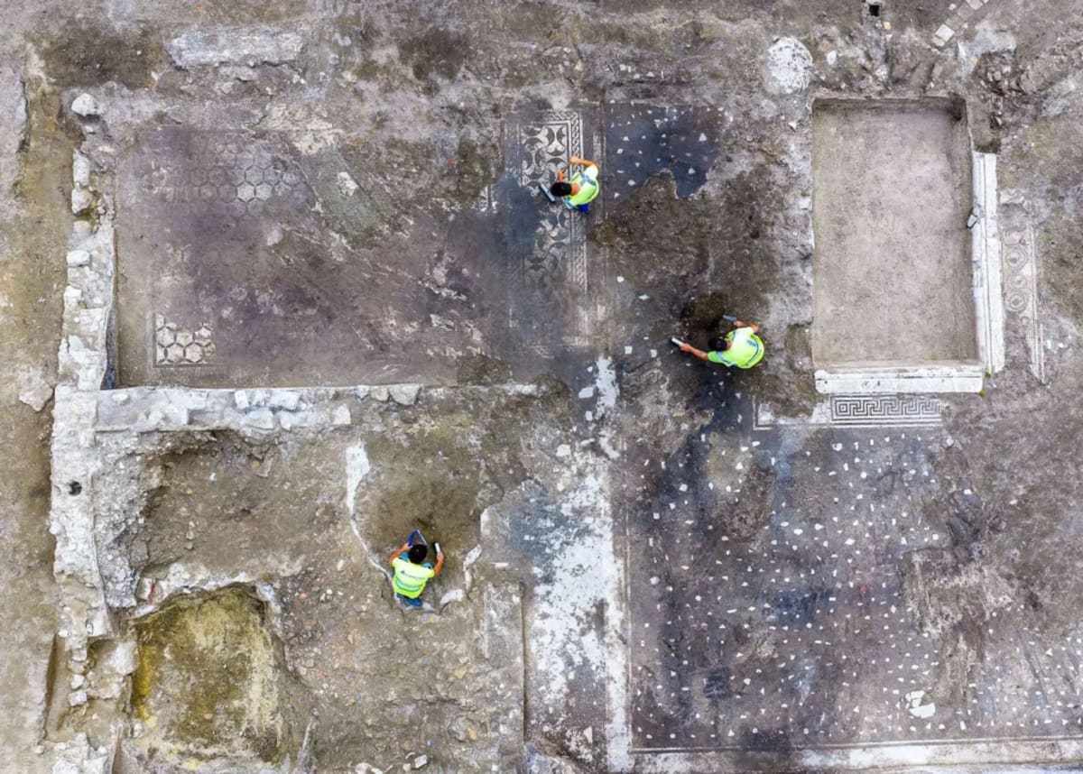 Illegal Dig Uncovers Roman Emperor's Lost Villa Near Rome - Image 3