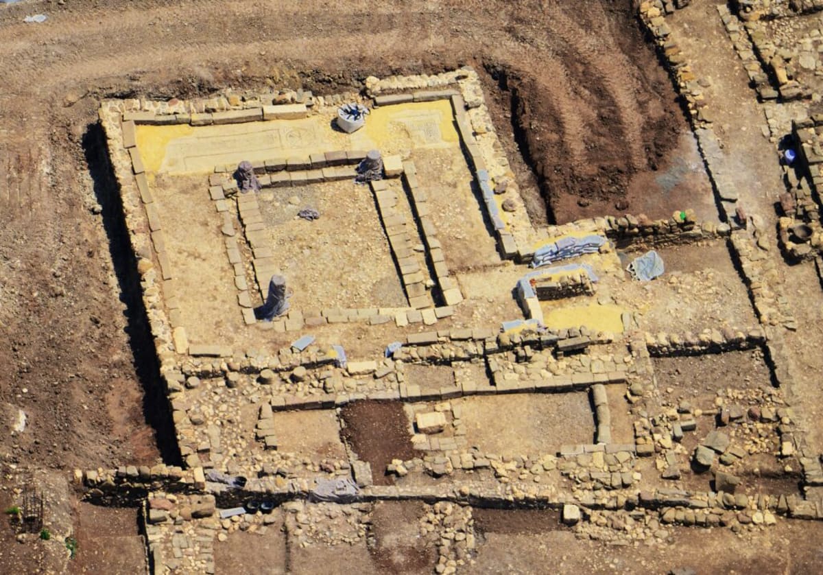 Ancient Synagogue From Jesus' Time Found in Galilee - Image 2