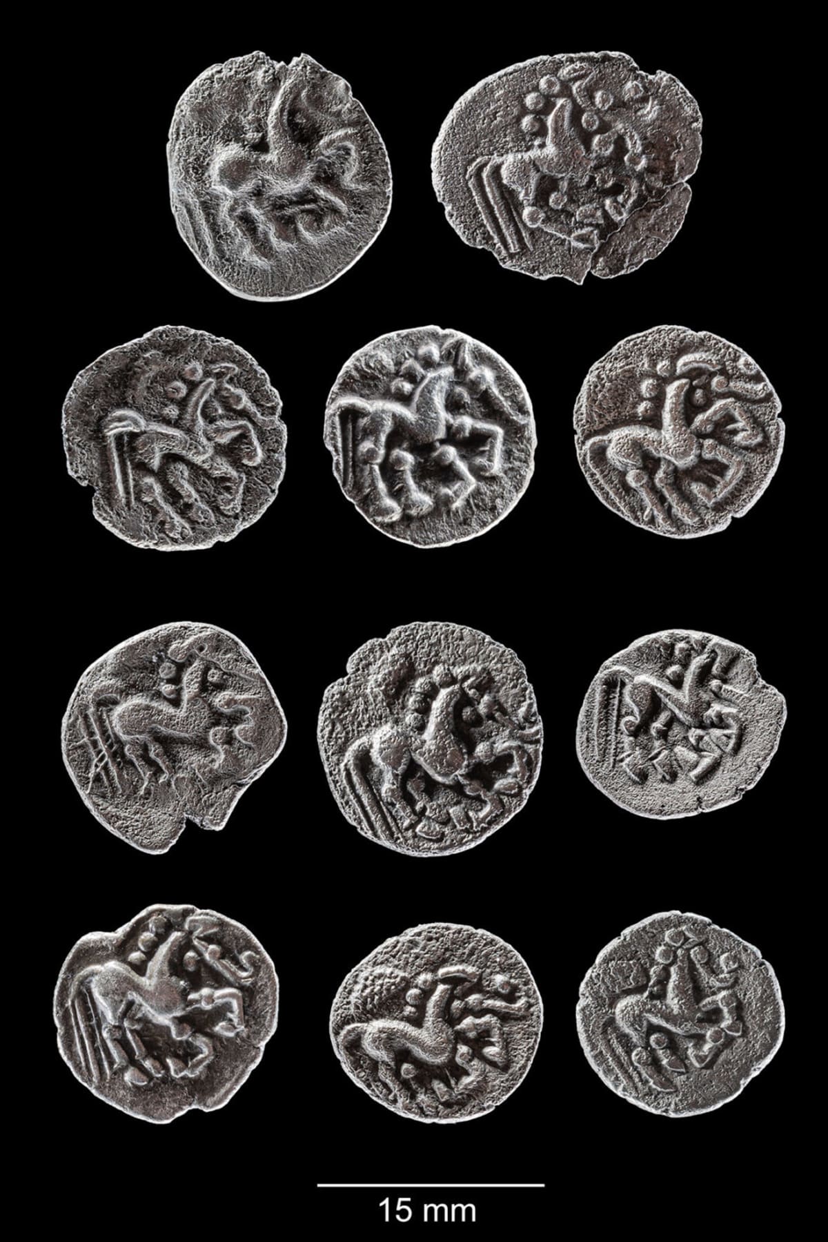2,000-Year-Old Celtic Silver Hoard Found in Germany - Image 3