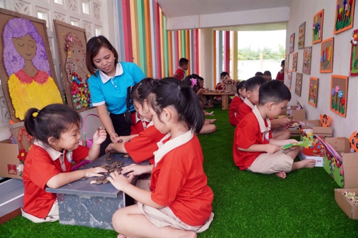 Vietnam Childcare Push Could Add $3B to Economy Yearly