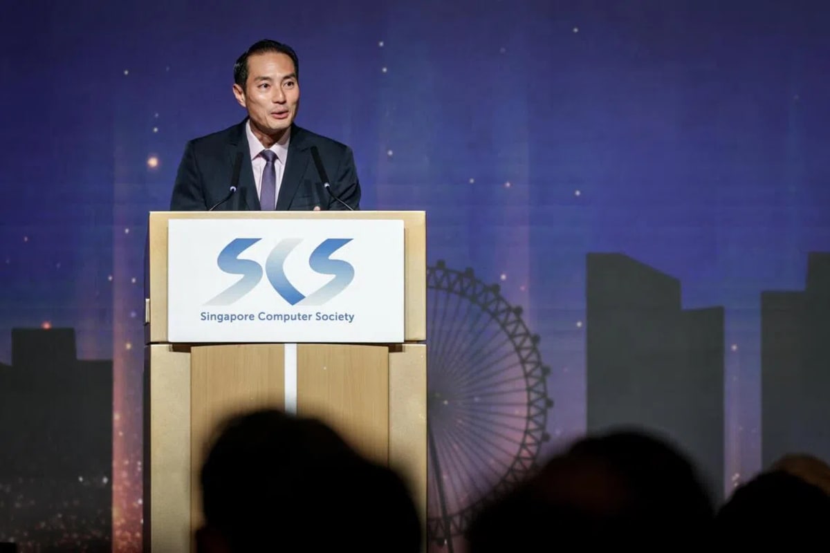 Singapore Training 40,000 Tech Workers in AI by 2029