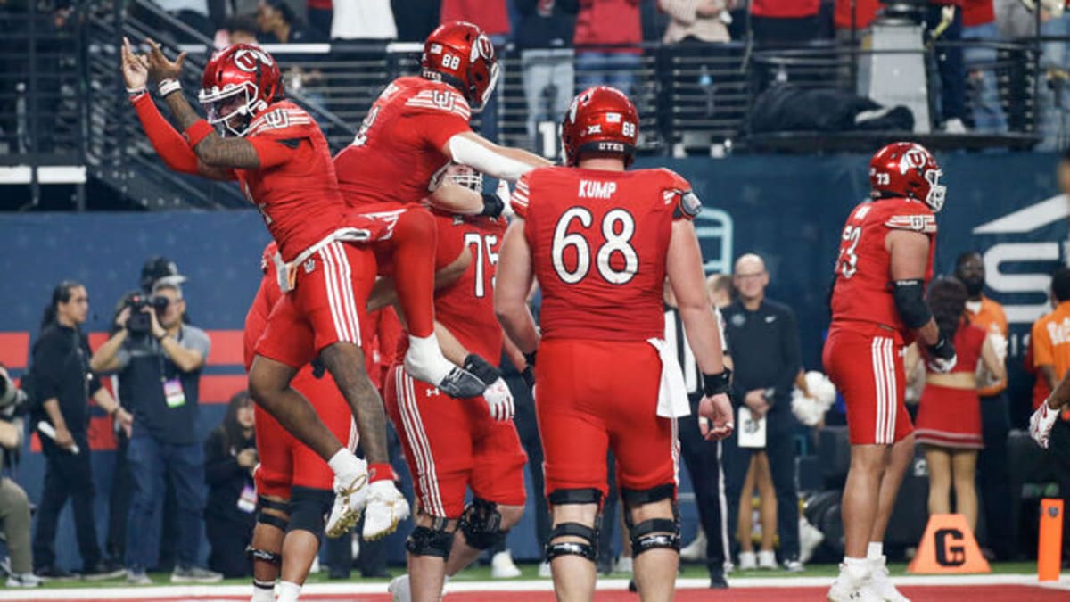 UMass Ends 677-Day Losing Streak With Historic Upset Win - Image 3