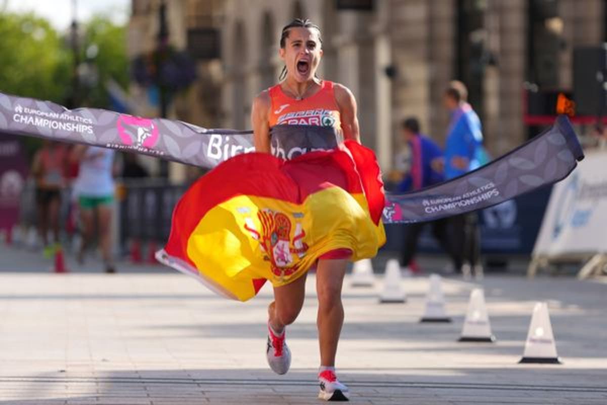 Two Women Shatter World Records in Race Walking History