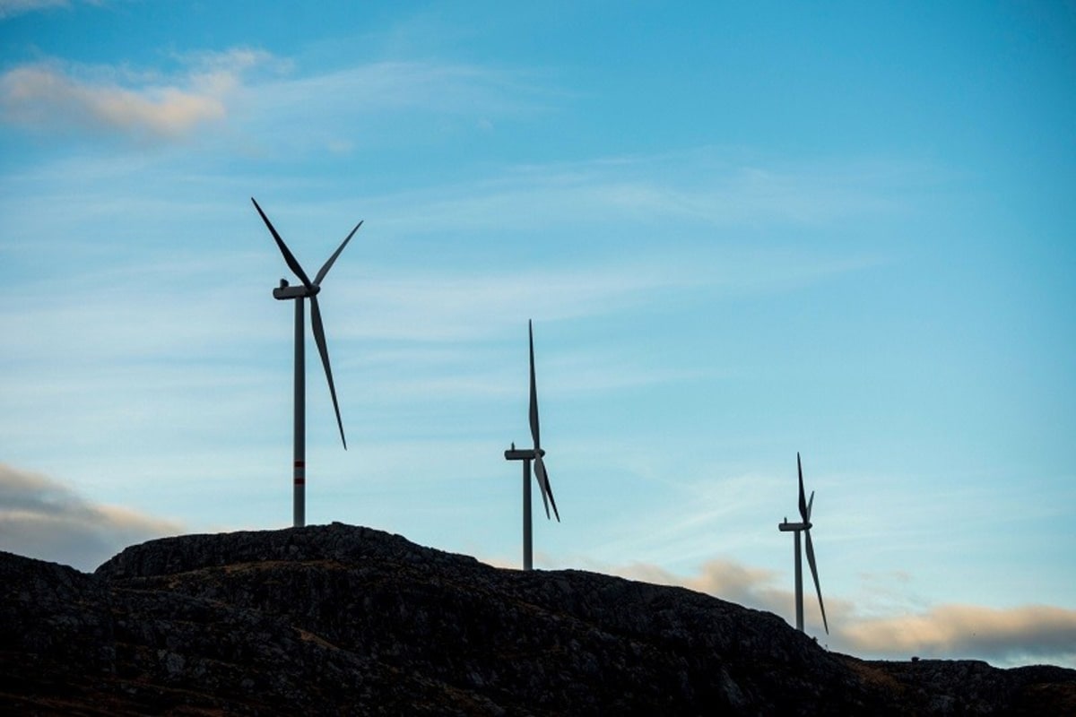 Wind Power Hits Record High Led by Chinese Innovation