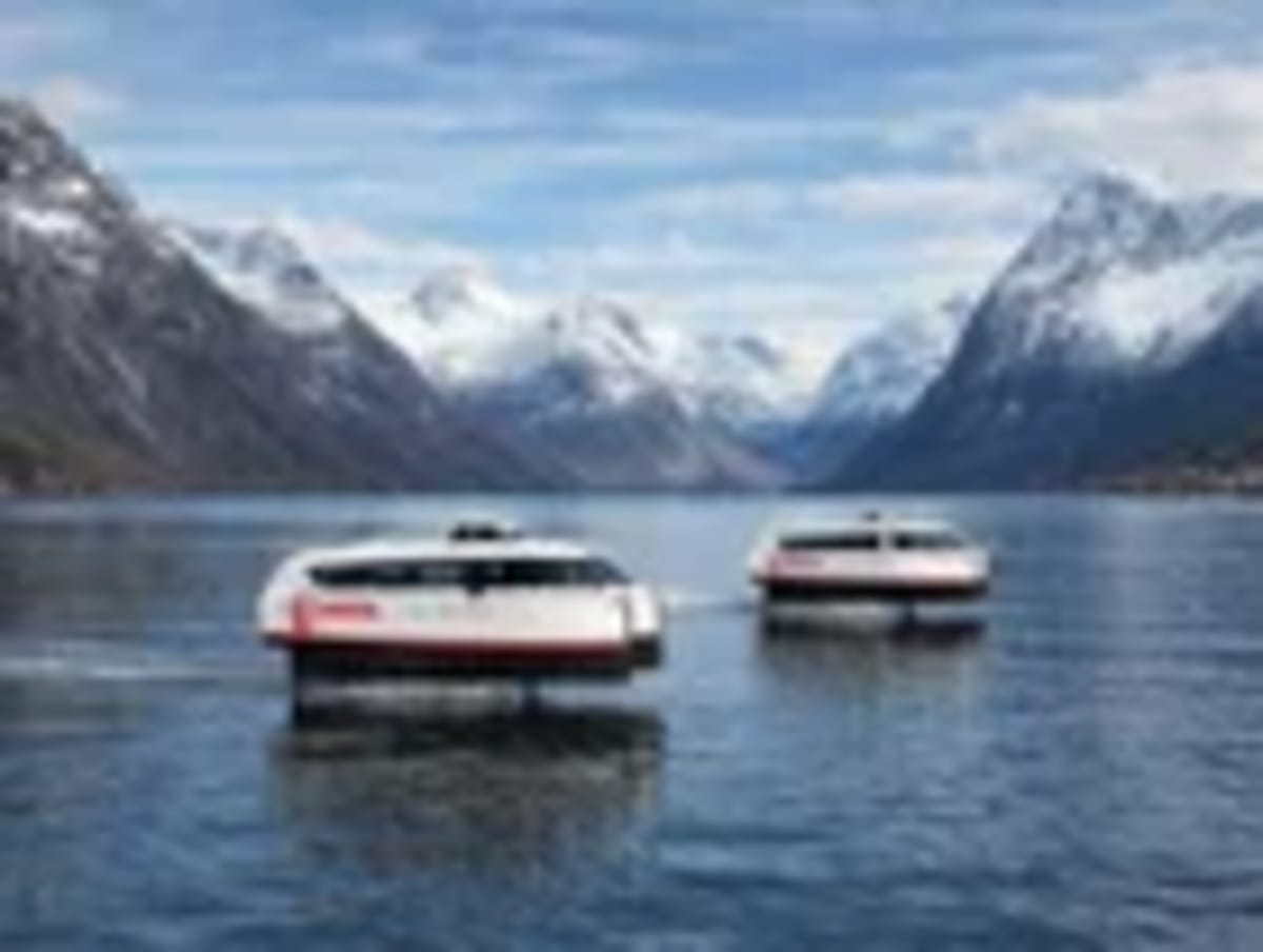 Norway Orders 20 Electric 'Flying' Ferries for Commuters - Image 2