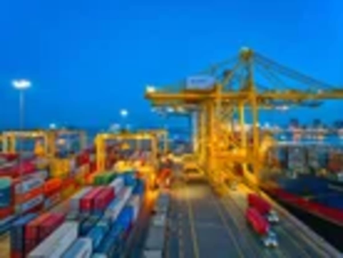 DP World's EcoRoute Cuts Logistics Emissions by 45% - Image 2