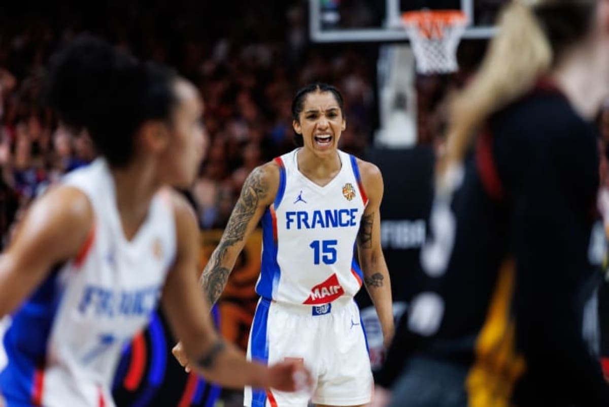 France's Gabby Williams Leads Team to First World Cup Final - Image 3