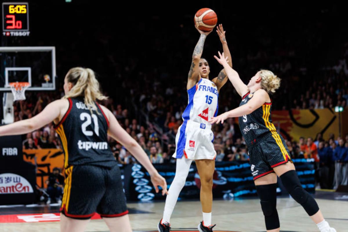 France's Gabby Williams Leads Team to First World Cup Final - Image 2