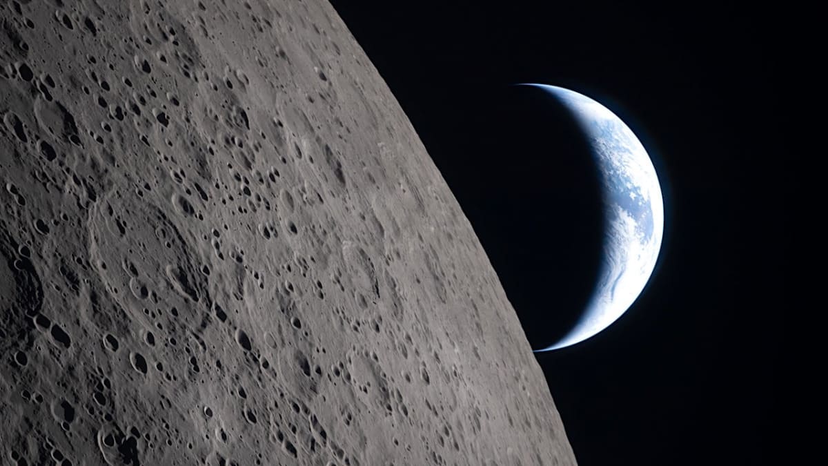 Artemis II Astronauts Capture Stunning Milky Way Photo