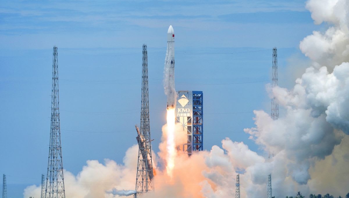China Lands First Reusable Rocket, Joins Elite Space Club