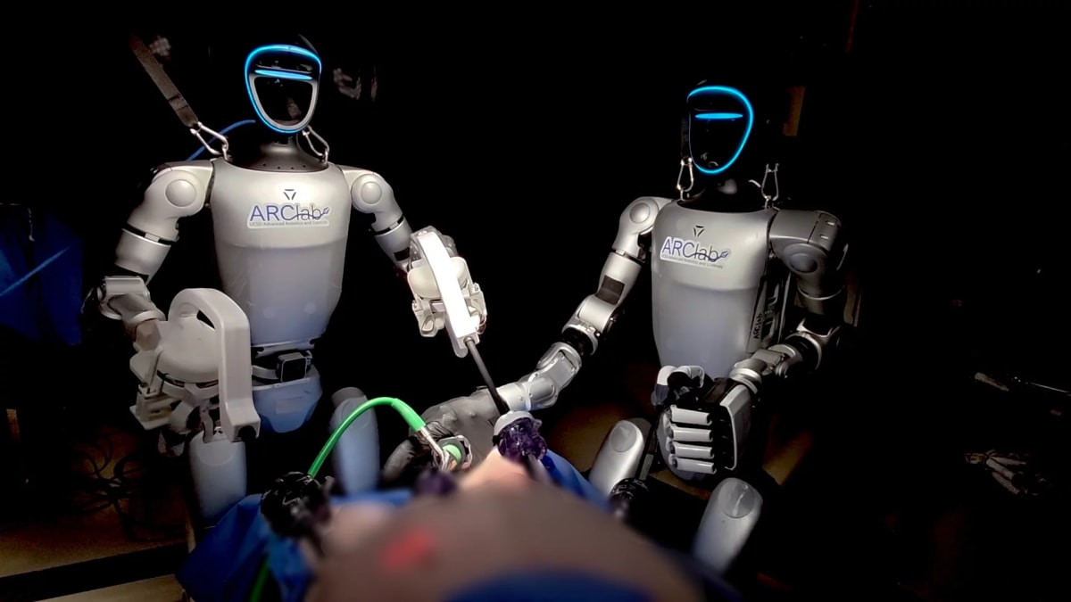 Humanoid Robots Complete First Live Surgery at UC San Diego - Image 4
