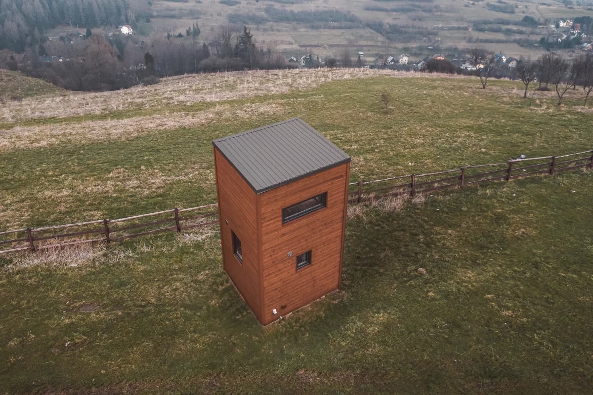 Tower Tiny House Fits Two People in 107 Square Feet - Image 3