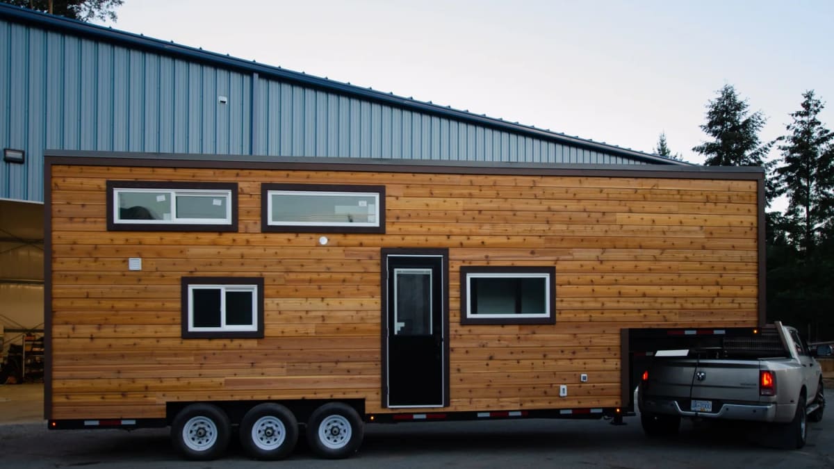 Canadian Tiny House Fits 3 Bedrooms in 33 Feet - Image 2