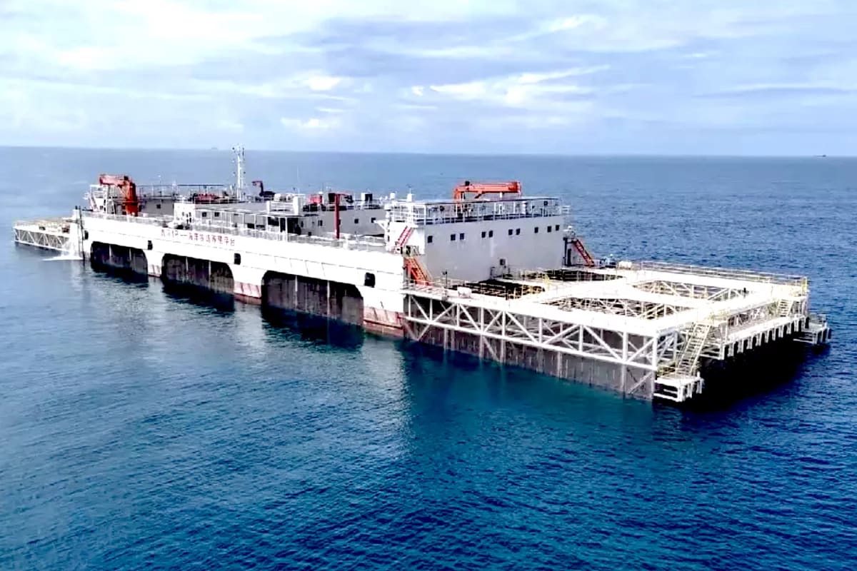 China's Floating Fish Farm Holds 20 Olympic Pools - Image 3