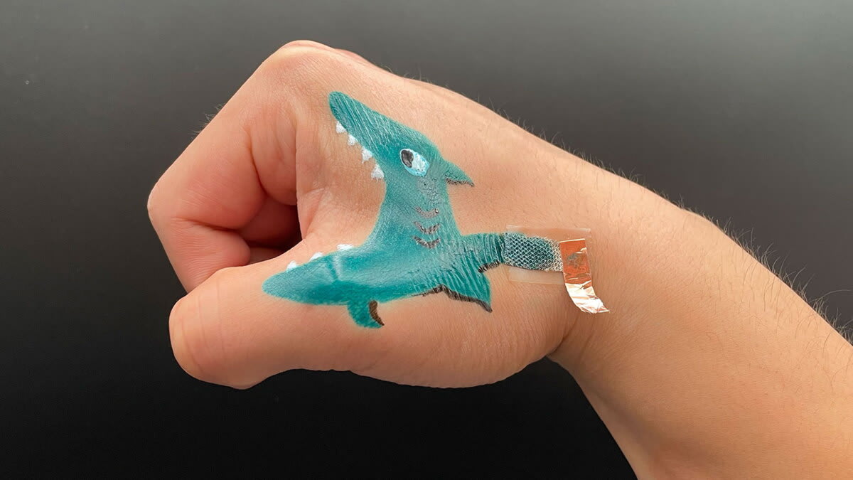 Paintable Tattoo Sensors Track Your Heart and Brain - Image 2