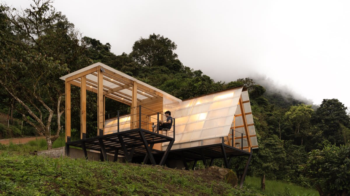 Floating Cabin in Ecuador Cloud Forest Leaves No Trace - Image 2
