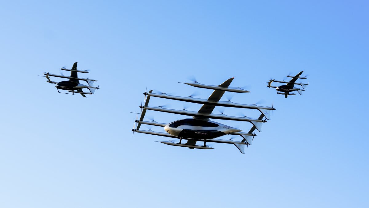 World's Largest Flying Taxi Passes Formation Flight Test - Image 2