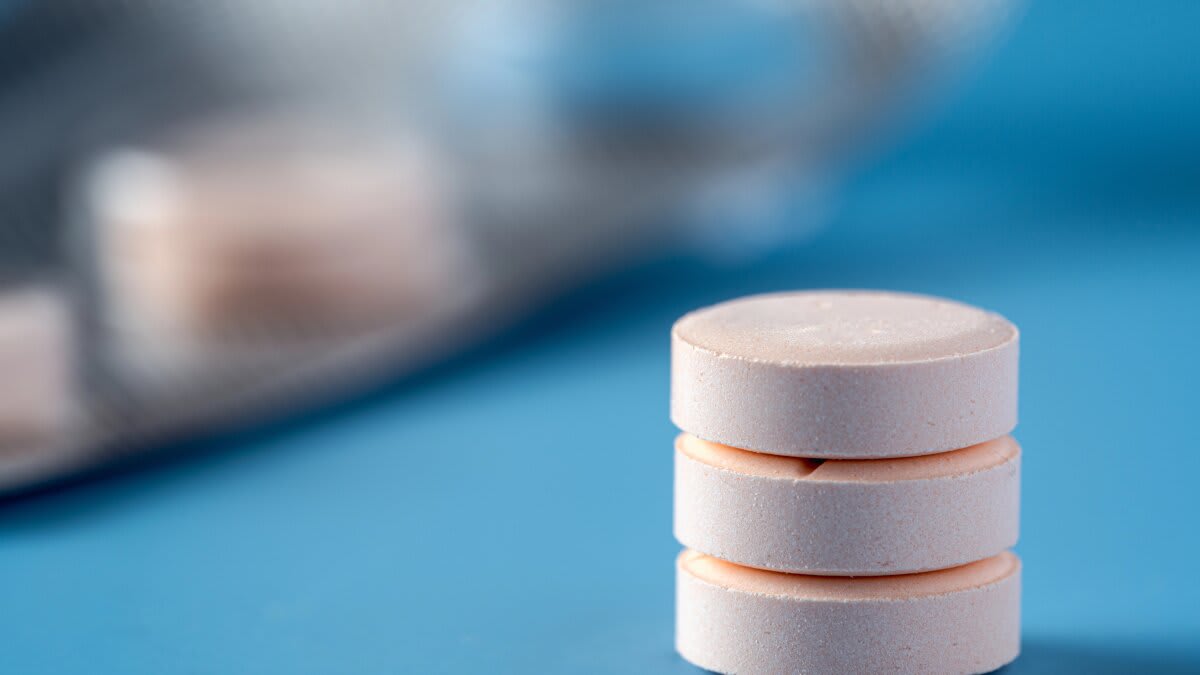 FDA Approves Pill That Cuts COVID Risk 67% - Image 2