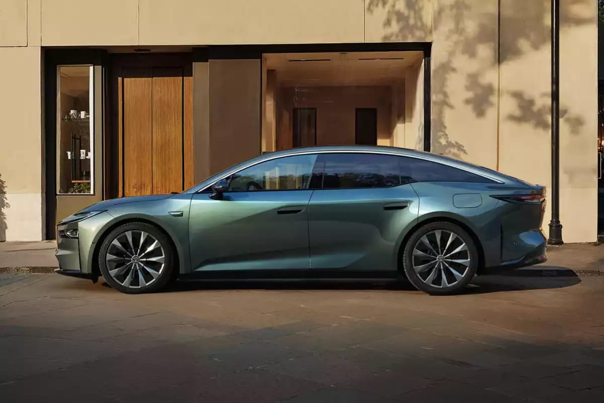 Toyota's $21K EV Gets 3,000 Orders in First Hour - Image 3