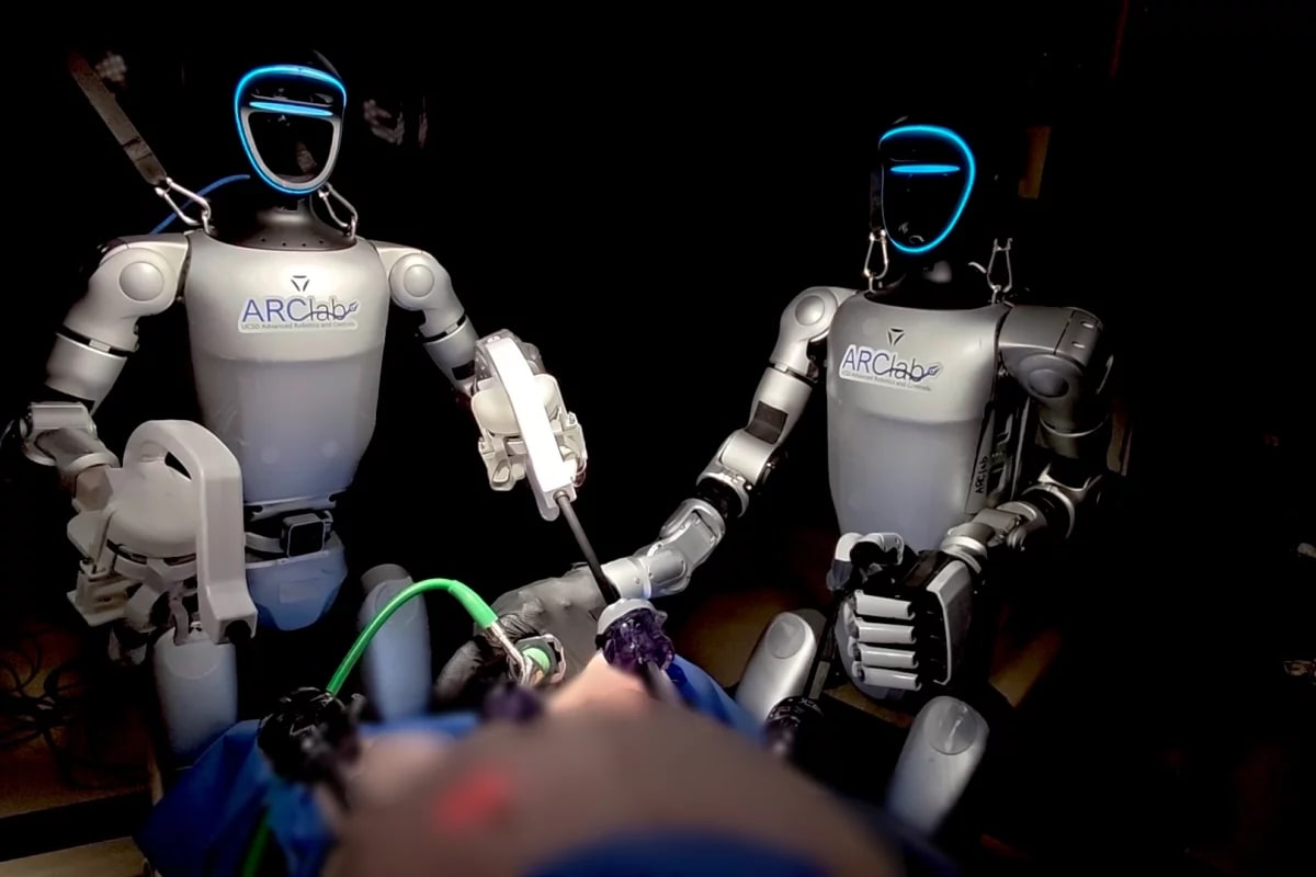 Humanoid Robots Complete First Live Surgery at UC San Diego - Image 3