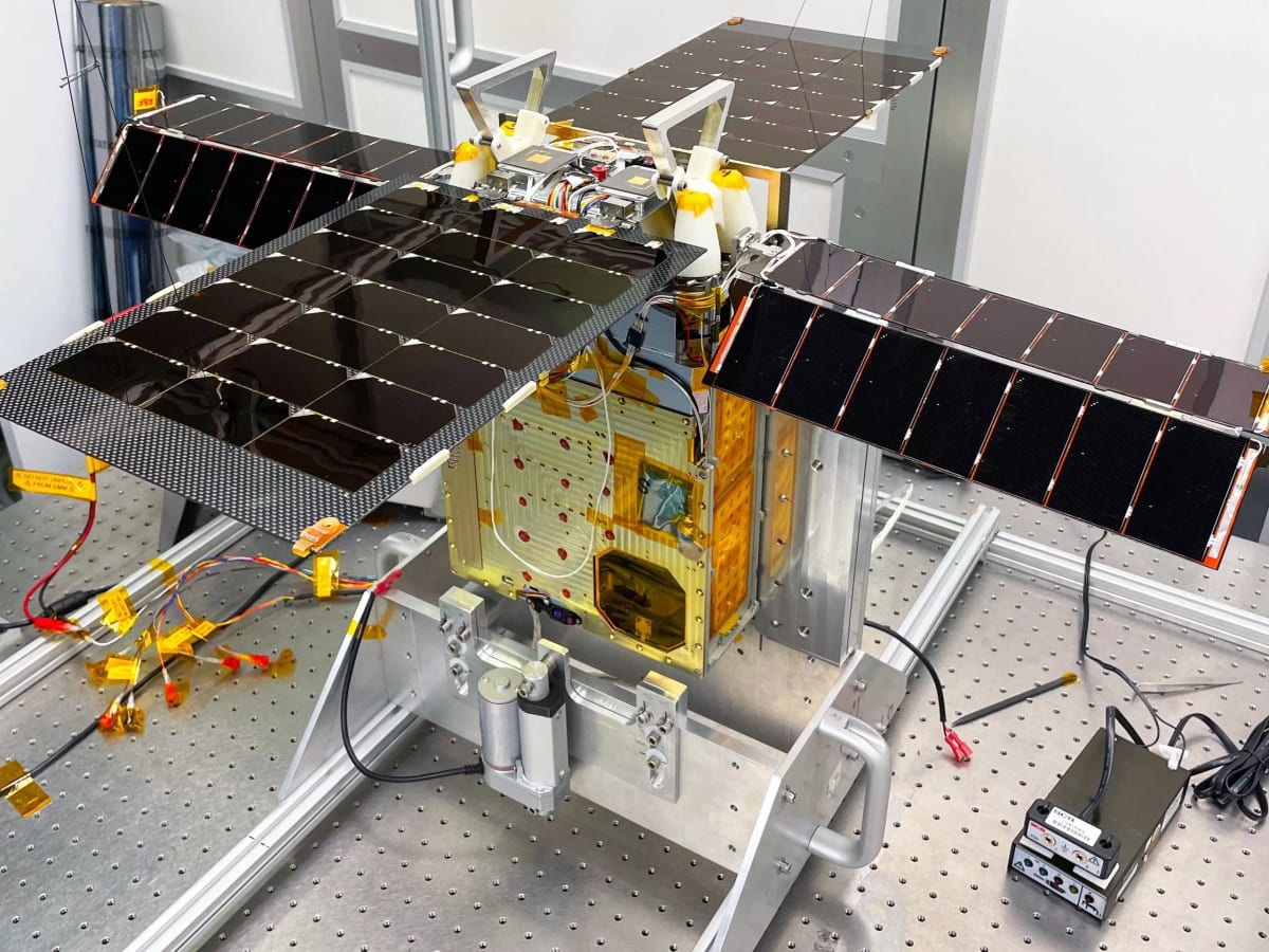 MIT's Tiny Thrusters Could Send Shoebox Satellites to Mars
