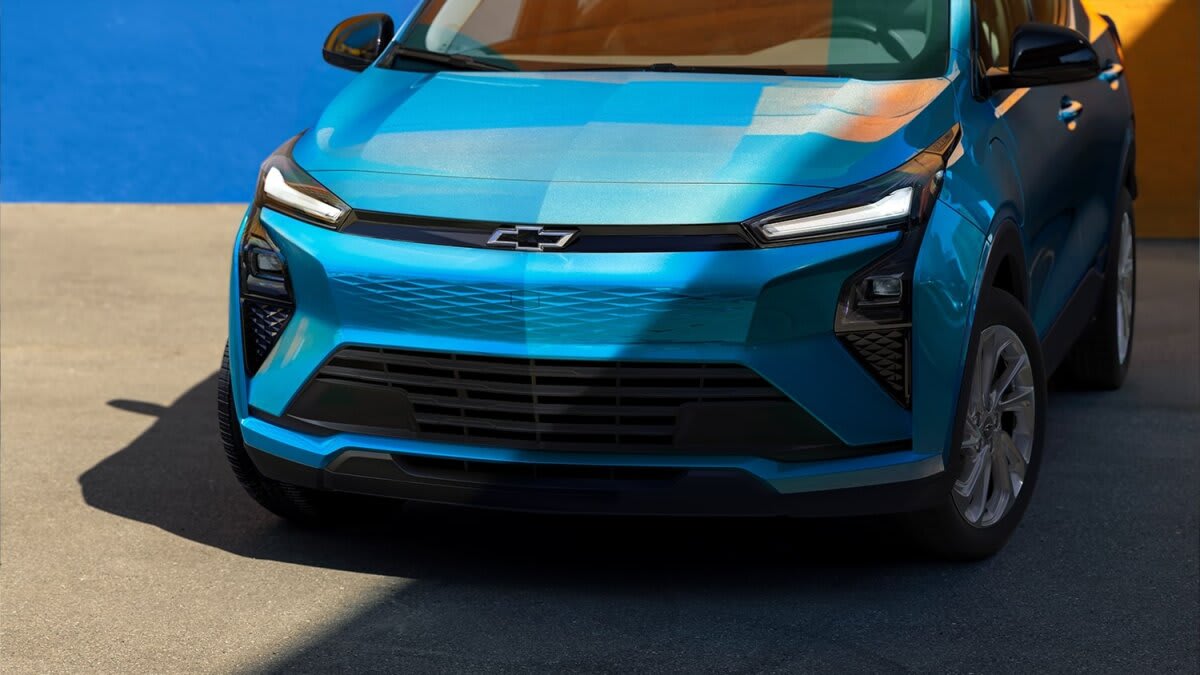 Used EVs Hit Record Sales as Prices Drop Near $25,000 - Image 2