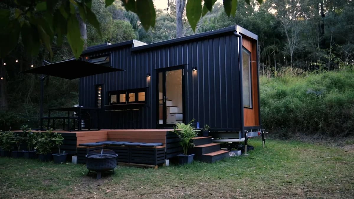 24-Foot Tiny House Designed for Full-Time Tiny Living - Image 4