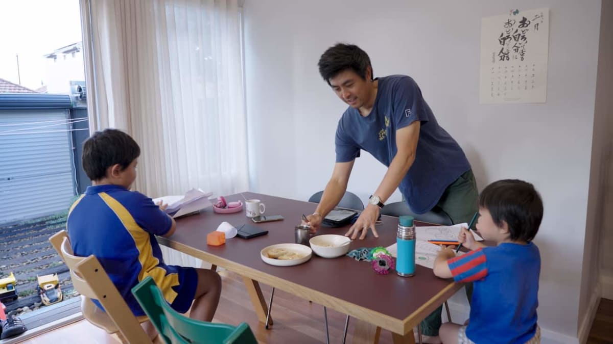 Stay-at-Home Dad Kelvin Saik Redefines Modern Fatherhood - Image 3