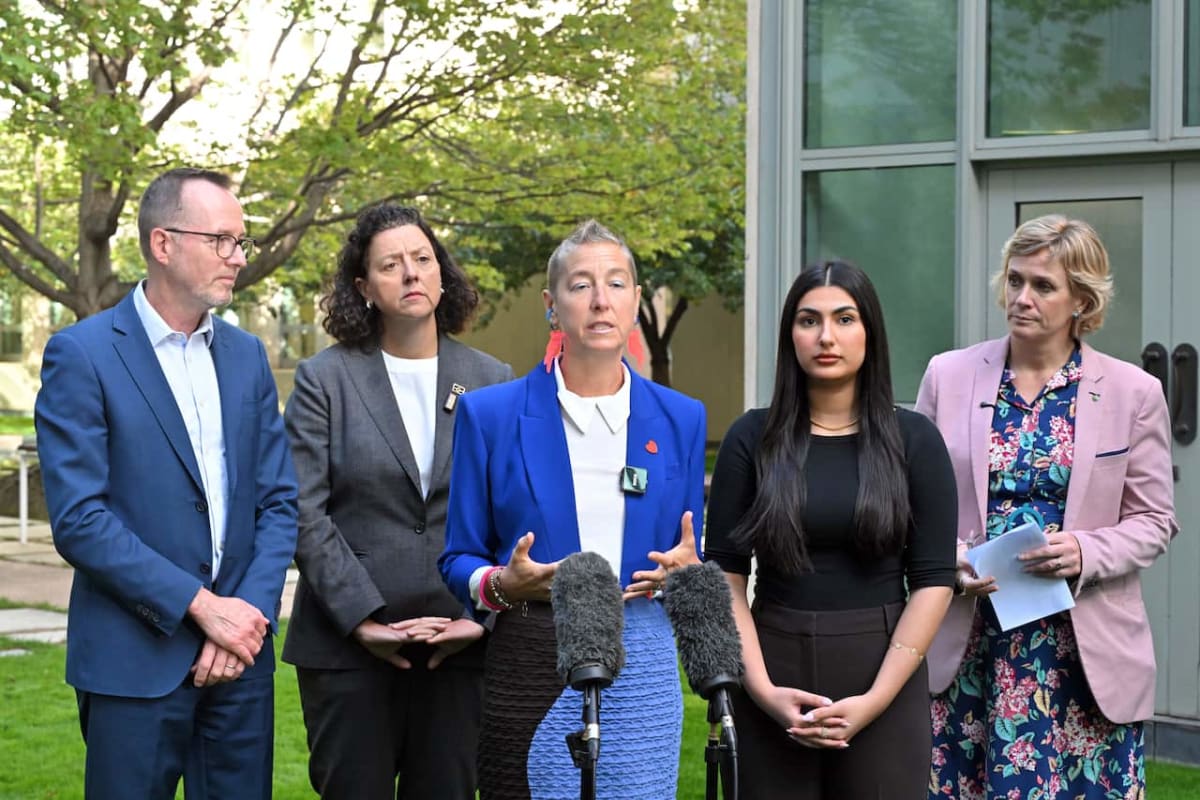 700 Iranian Refugees Could Soon Find Safety in Australia - Image 3