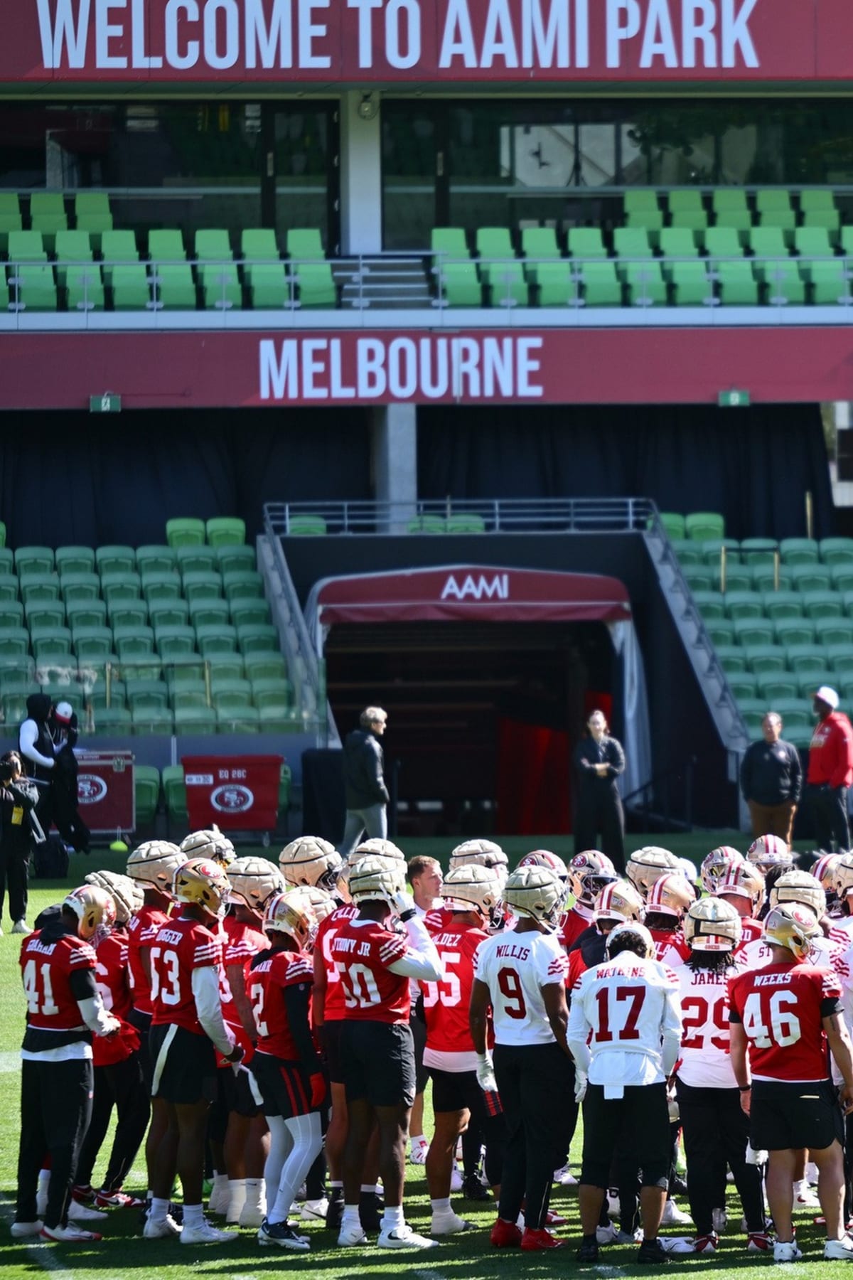 49ers Fall in Love with Melbourne's Coffee and Fans - Image 2