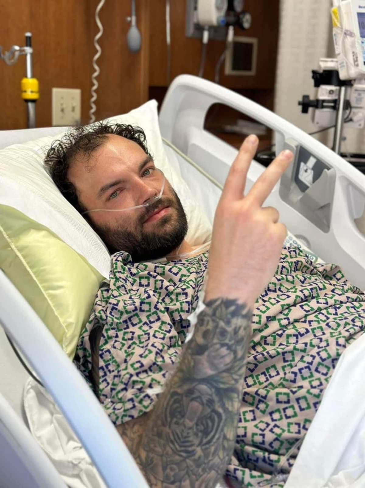 Hockey Player Beats 10% Odds, Cancer-Free 5 Years Later - Image 4