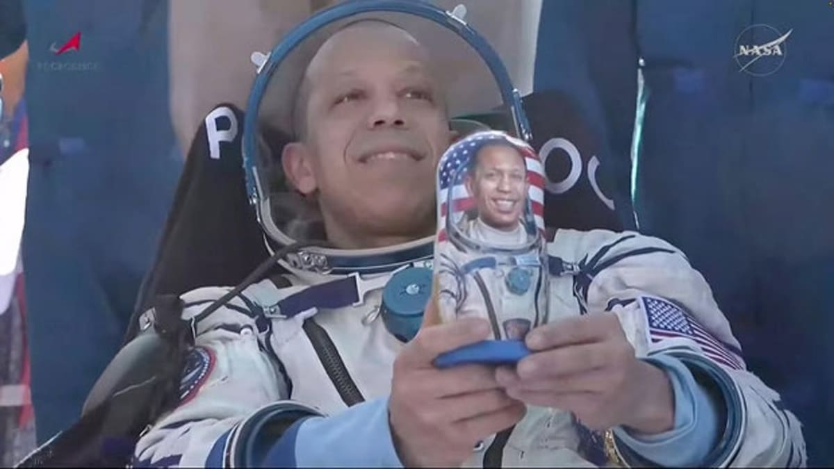 Astronaut Chris Williams Returns After 241 Days in Space - Image 2
