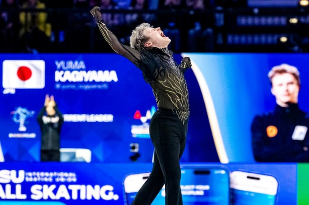 Ilia Malinin Rebounds from Olympic Disappointment to Win 3rd World Title - Image 3