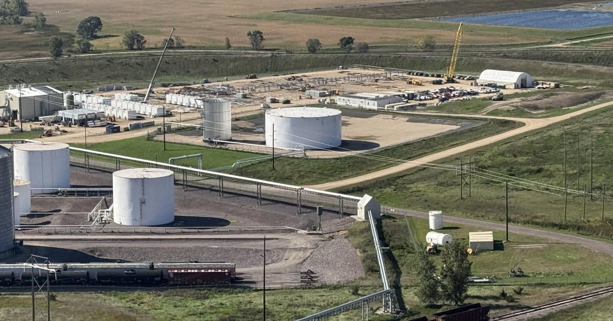 South Dakota Stores Wind in Carbon Blocks to Power Ethanol