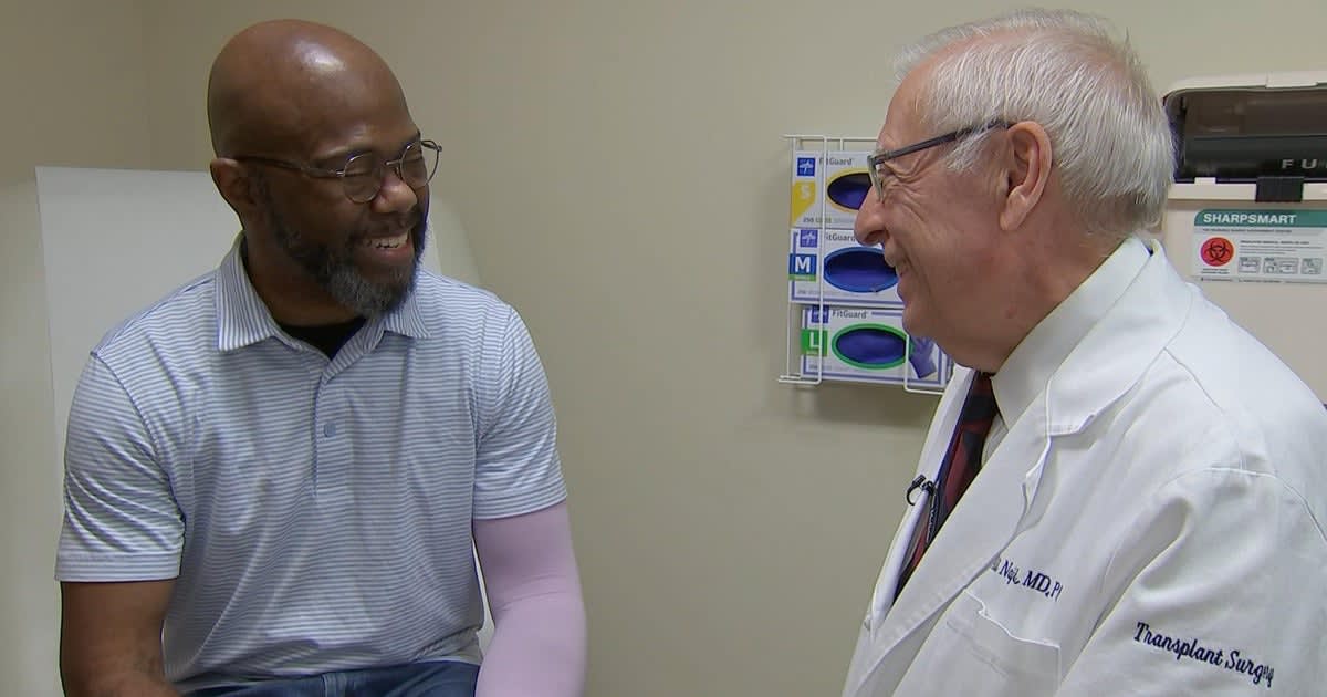 Andrew Boyd smiling with medical team after successful kidney transplant at Penn Medicine hospital