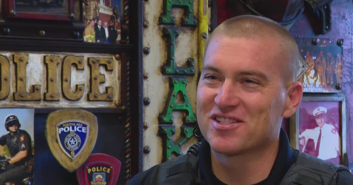 Texas Officer Smashes Window to Save Driver from Fire
