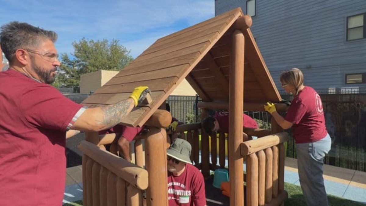 900+ Volunteers Transform Denver in Xcel Energy Service Day - Image 2