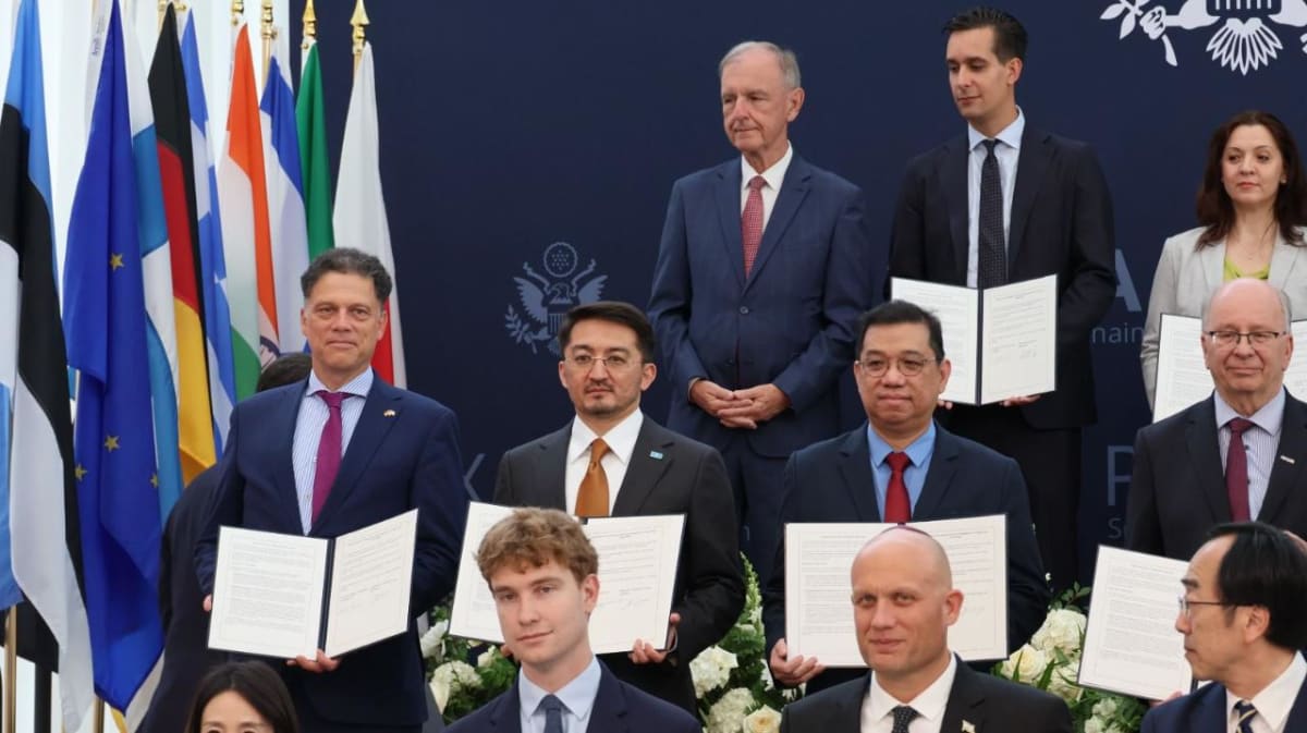 Kazakhstan Joins Global AI Partnership for Innovation