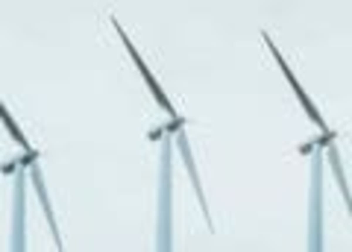 Wales Wind Farm Fixed Turbine in One Week After Blade Fails - Image 2